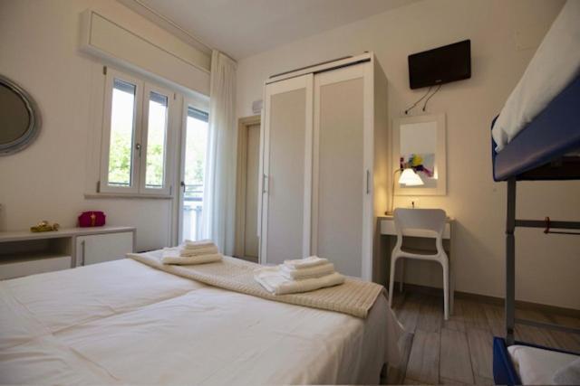 Hotel Elite Cervia Exterior foto